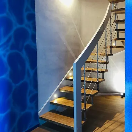 Semesterbostad Maison D'architecte En Plein Coeur D'honfleur Avec Bain Nordique