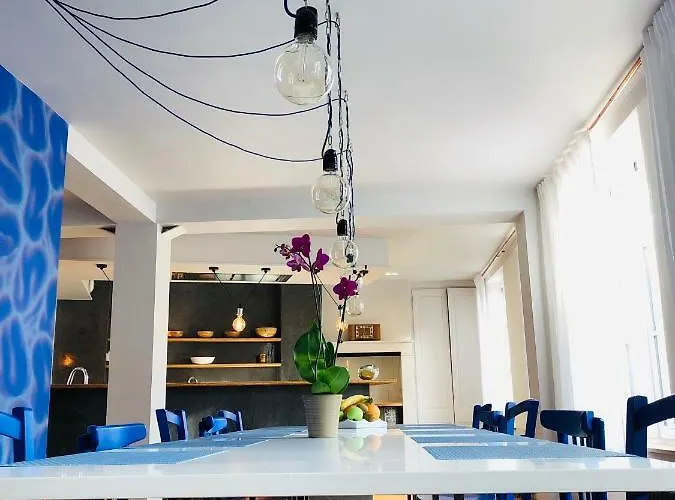 Maison D'architecte En Plein Cœur D'honfleur Avec Bain Nordique