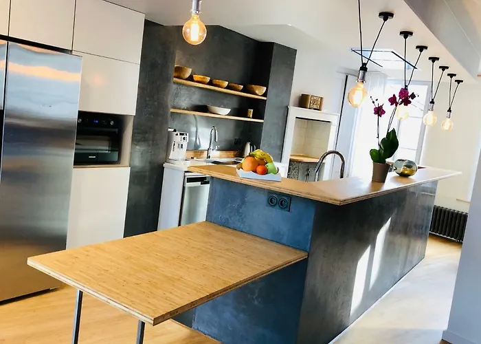 Hébergement de vacances Maison D'architecte En Plein Cœur D'honfleur Avec Bain Nordique