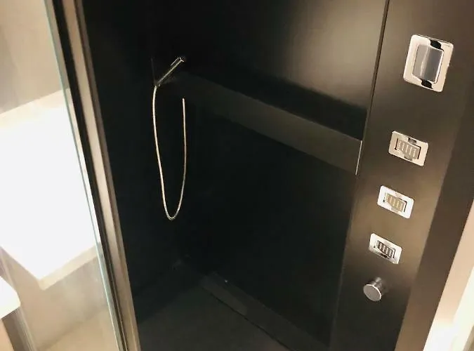 Maison D'architecte En Plein Cœur D'honfleur Avec Bain Nordique Hébergement de vacances